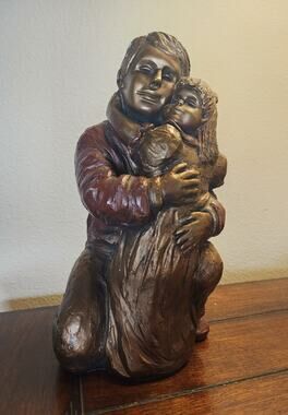VINTAGE RARE Crawley Bronze Sculpture Art Statue Daddy's Little Girl Home Decor